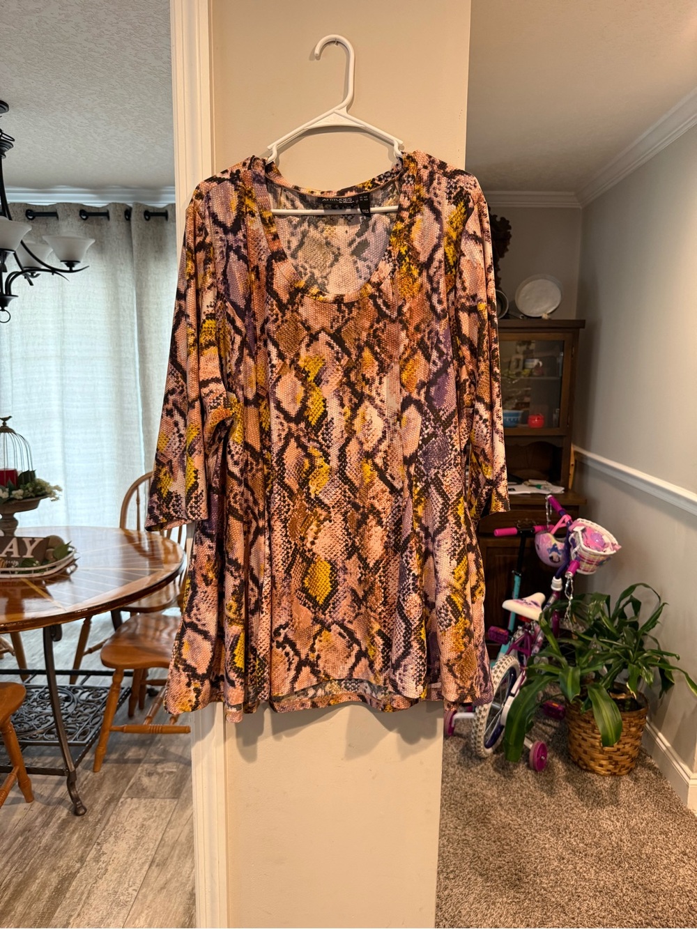 Women's Pink Snake-Print 3/4 Sleeve Tunic
